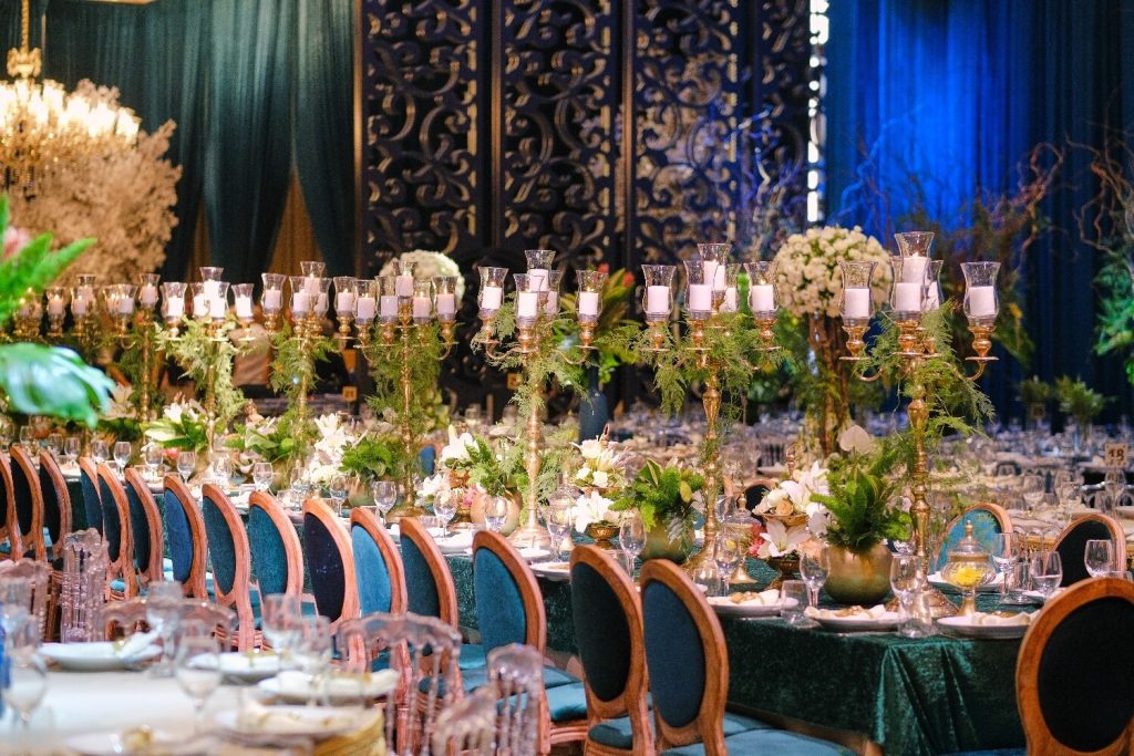 עיצוב שולחנות חתונה, אולמות אירועים יוקרתיים